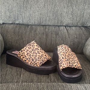 Y2K Vintage Nevada Leopard Print Platform Sandals
